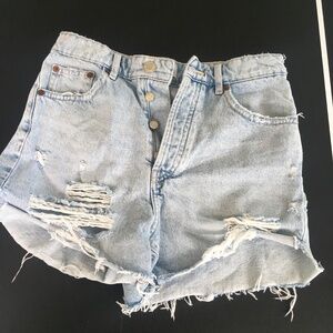 Women’s Zara Button Fly Jean Shorts